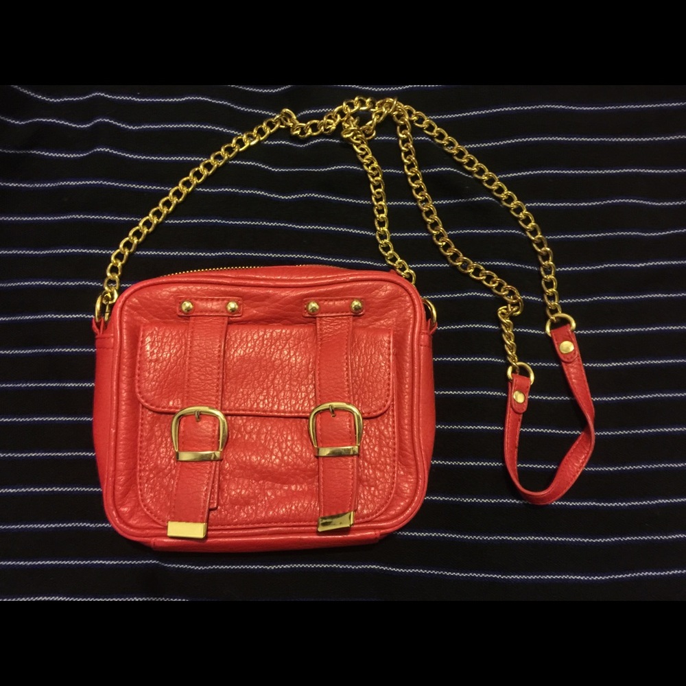 Steve Madden red crossbody purse